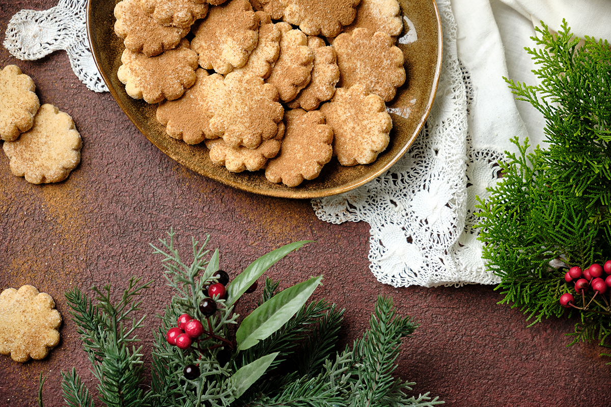 Ukrainian Honey Cookies (Medianyky)