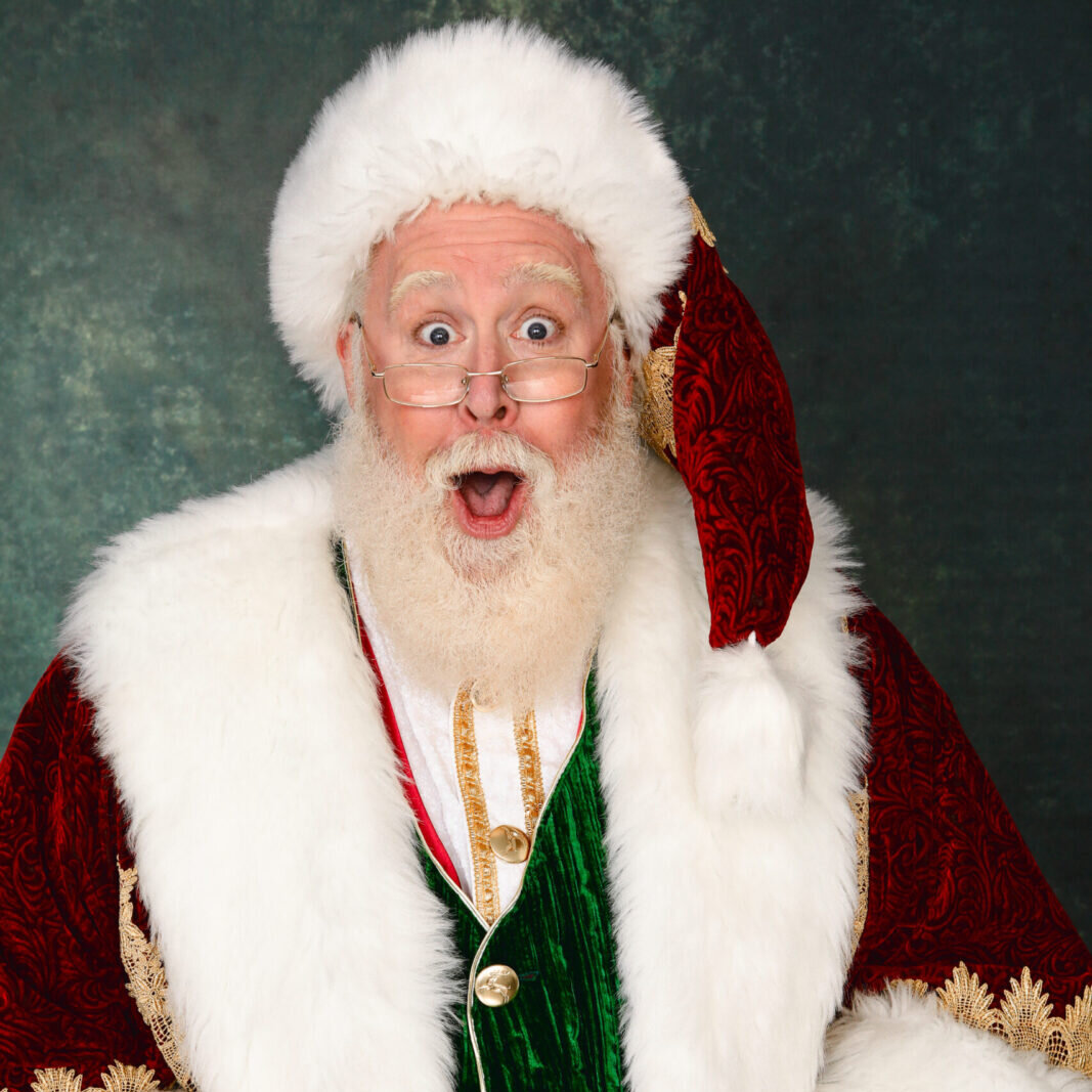 Santa Claus in Calabasas CA