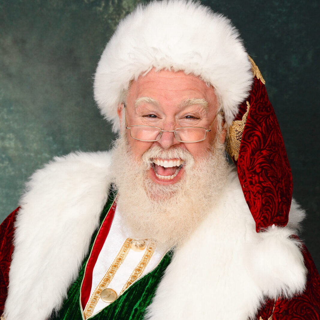Hire Santa Claus in Long Beach CA