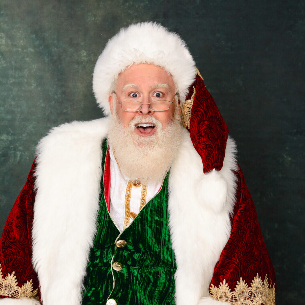 Book Santa Claus in Mission Viejo CA