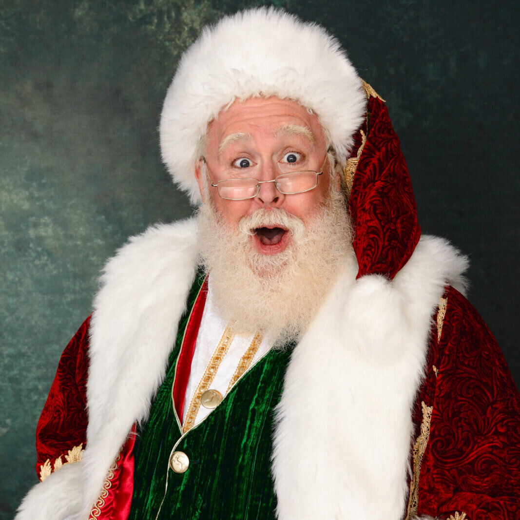 Book Santa Claus in Pasadena CA