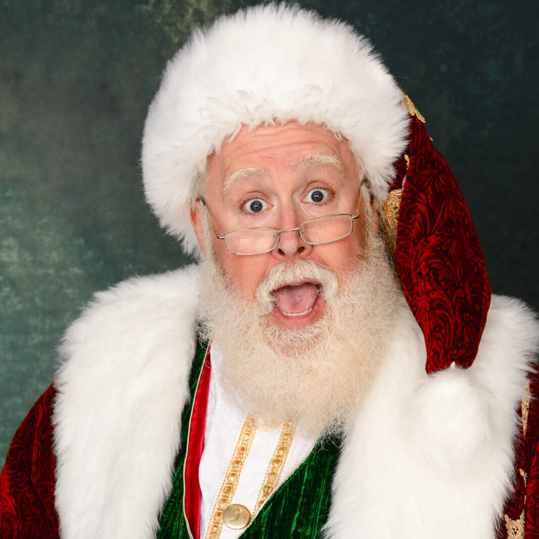 Book Santa Claus in Redondo Beach CA